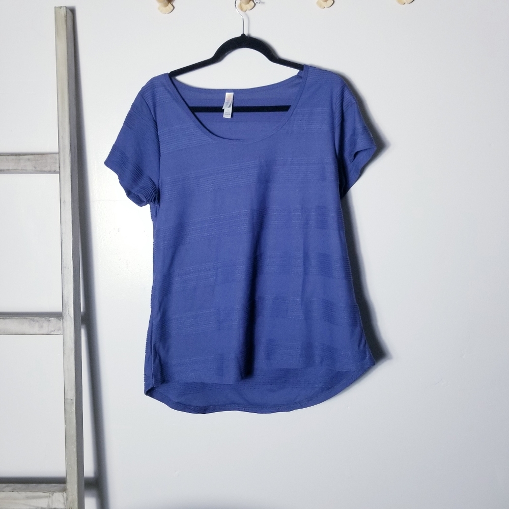 LULAROE PURPLISH BLUE BLOUSE SIZE LARGE